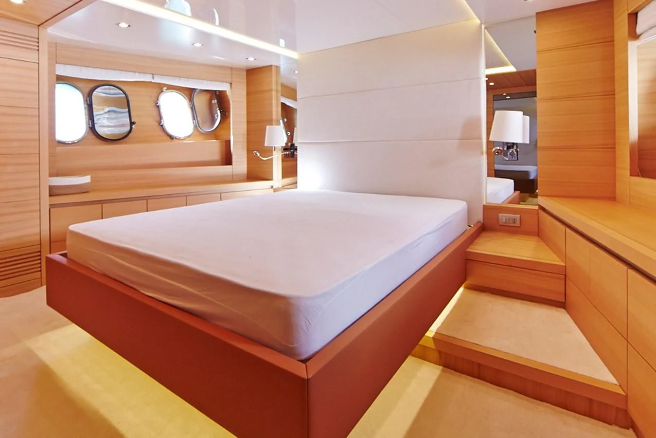 a bathroom with a large jacuzzi tub aboard GULU Yacht for Sale