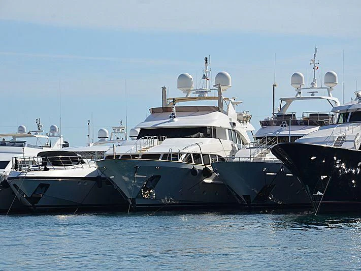 a group of boats in the water aboard MI AMORE JULIA Yacht for Sale