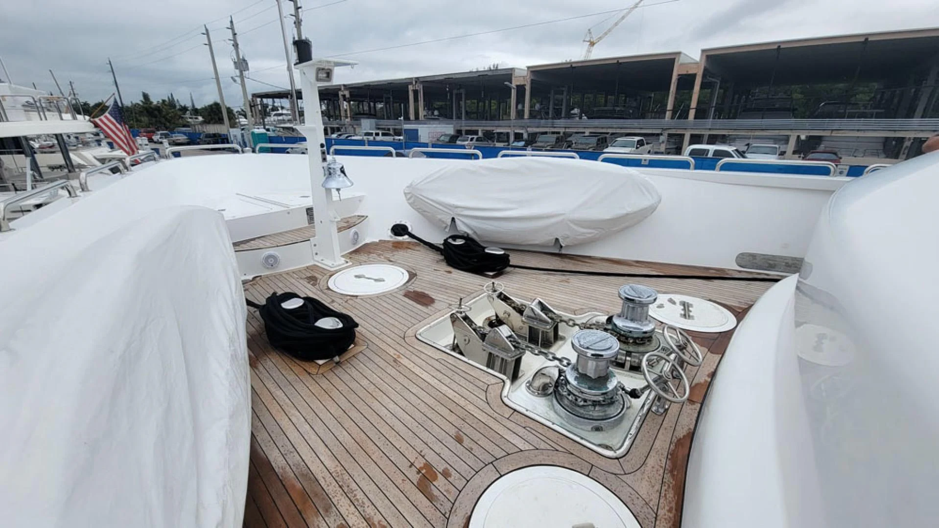 a table with a white tablecloth and a white tablecloth with a white cloth and a black aboard ISLAND HEIRESS Yacht for Charter