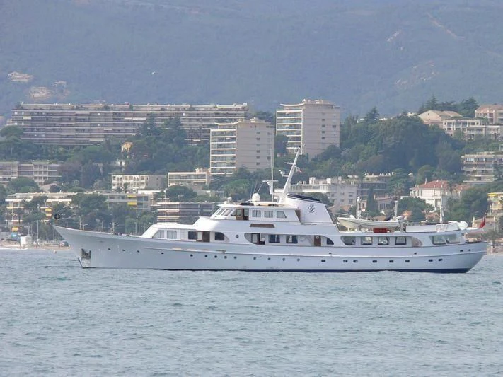 a boat on the water aboard SECRET LIFE Yacht for Sale