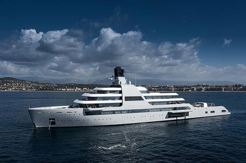 a white yacht in the water aboard SOLARIS Yacht for Sale