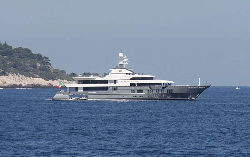a boat in the water aboard STELLA MARIS Yacht for Sale