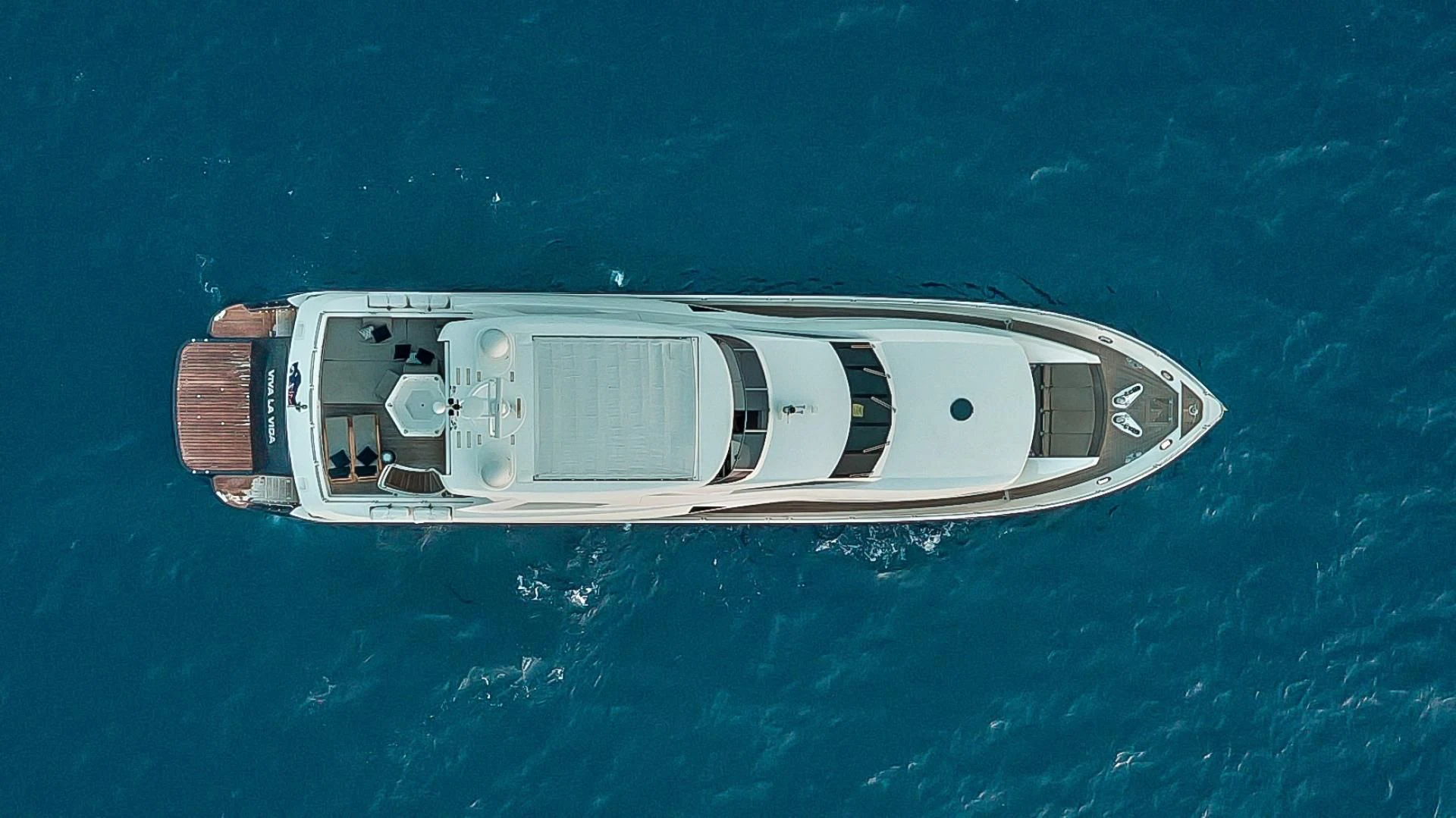 a white object with a black center aboard VIVA LA VIDA Yacht for Sale