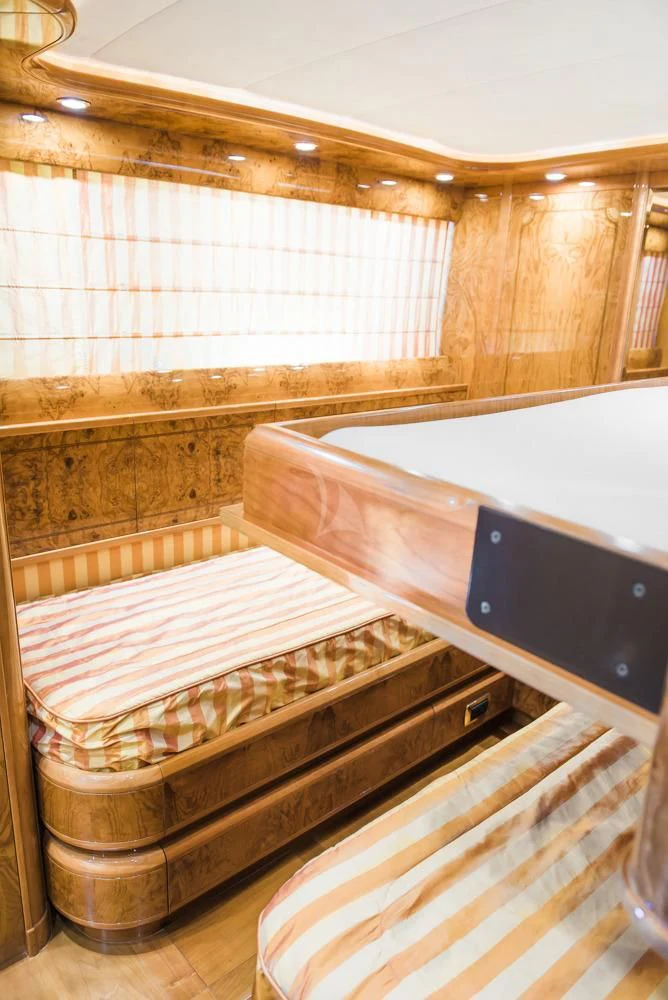 a room with a tub and a bench aboard HEMERA CUARTA Yacht for Sale