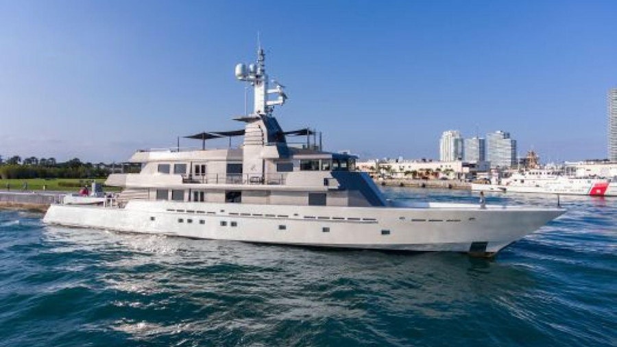 MIZU Yacht MIZU Yacht