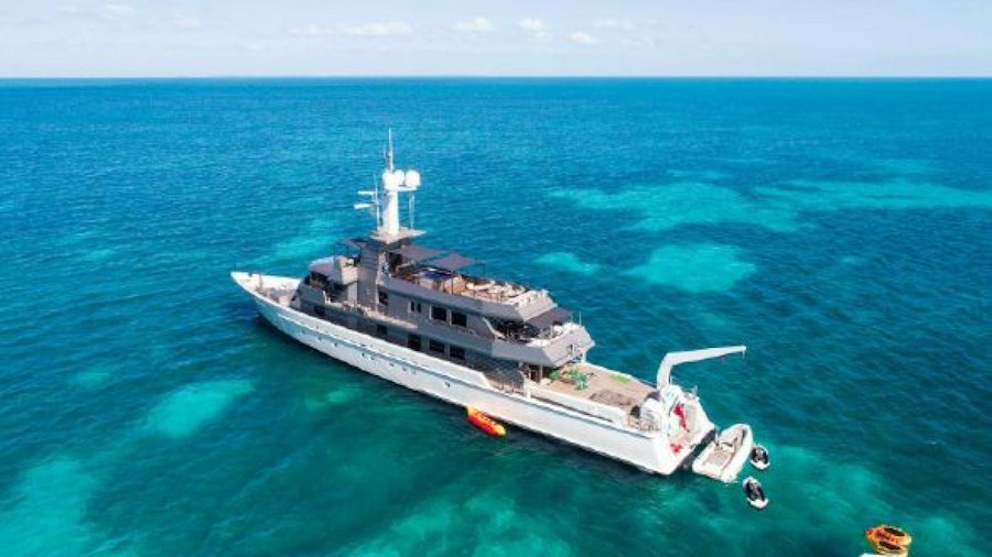 MIZU Yacht MIZU Yacht