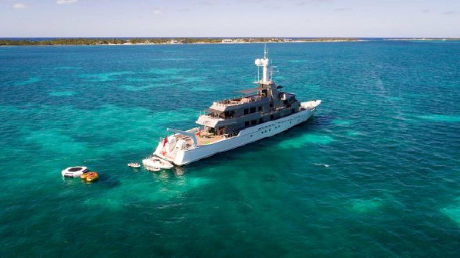 MIZU Yacht MIZU Yacht