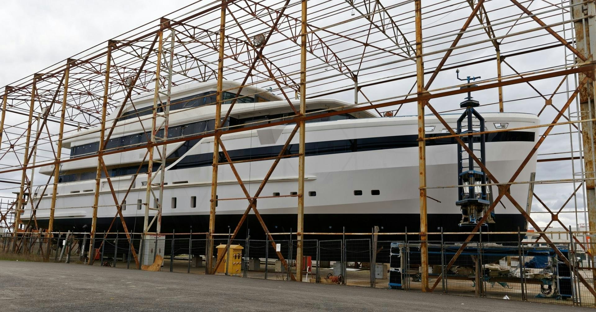 a building under construction aboard NO NAME Yacht for Sale