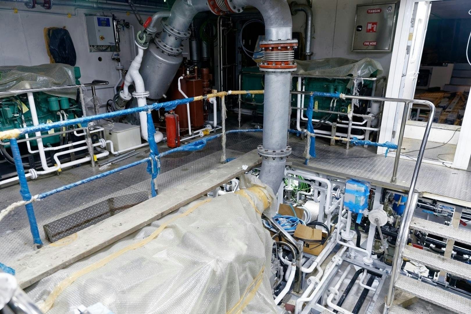 a room with machinery aboard NO NAME Yacht for Sale