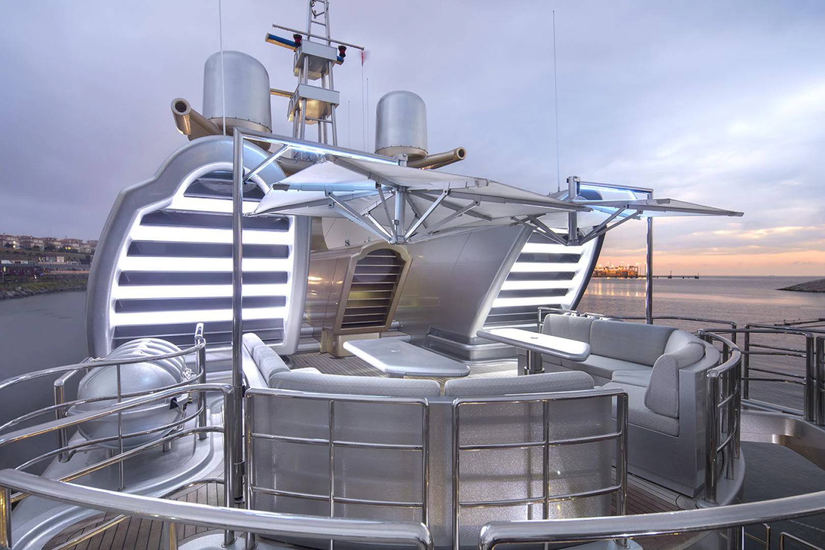 a large metal object with a large antenna on top of it aboard THUNDER Yacht for Sale