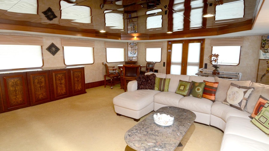 GOLDEN COMPASS Yacht GOLDEN COMPASS Yacht
