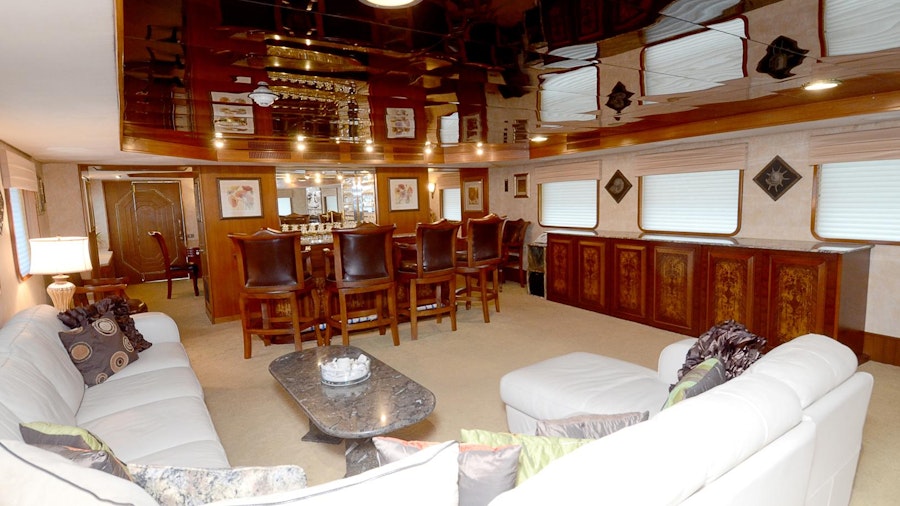 GOLDEN COMPASS Yacht GOLDEN COMPASS Yacht