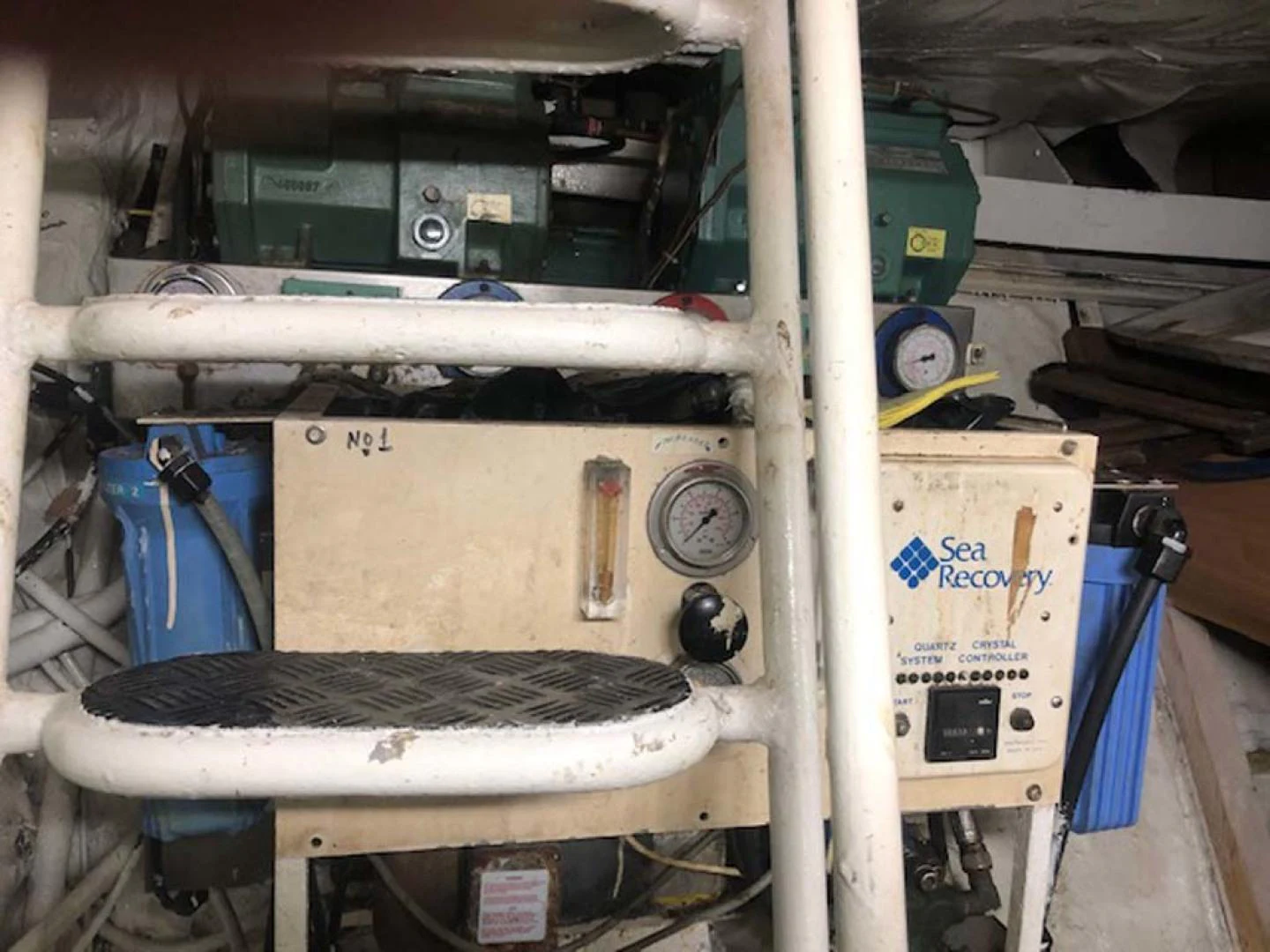 a machine with a few tubes aboard GELLY Yacht for Sale