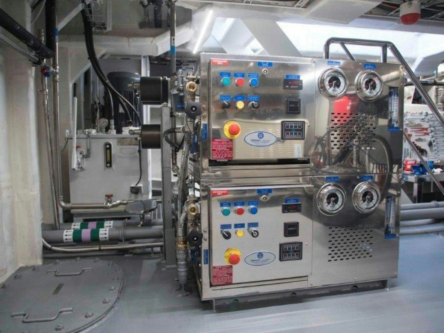 a machine in a room aboard NO NAME Yacht for Sale