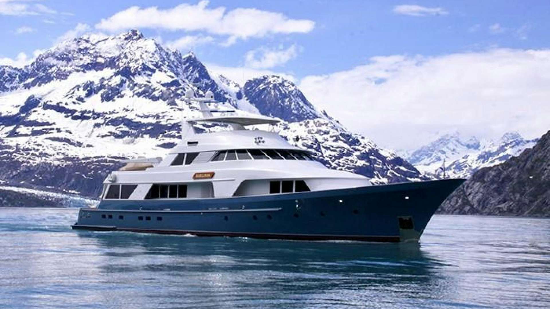 a boat in the water aboard MARLINDA Yacht for Sale