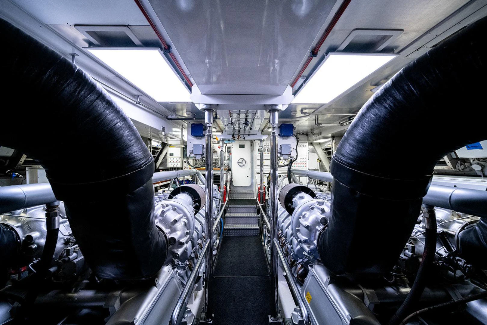 inside of a vehicle aboard KABIR 130S STABILIZED WITHOUT TAKING AWAY FROM PERFORMANCE (COPY) Yacht for Sale