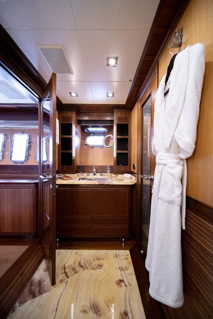 a towel on a towel in a bathroom aboard KABIR 130S STABILIZED WITHOUT TAKING AWAY FROM PERFORMANCE (COPY) Yacht for Sale