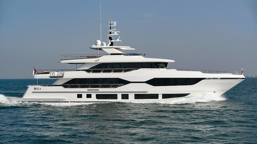 MAJESTY 120 Yacht MAJESTY 120 Yacht