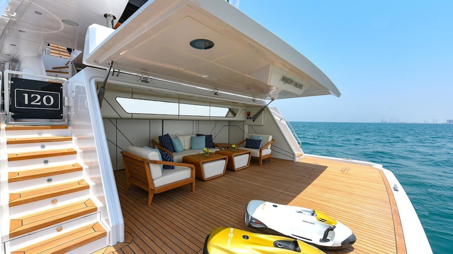 MAJESTY 120 Yacht MAJESTY 120 Yacht