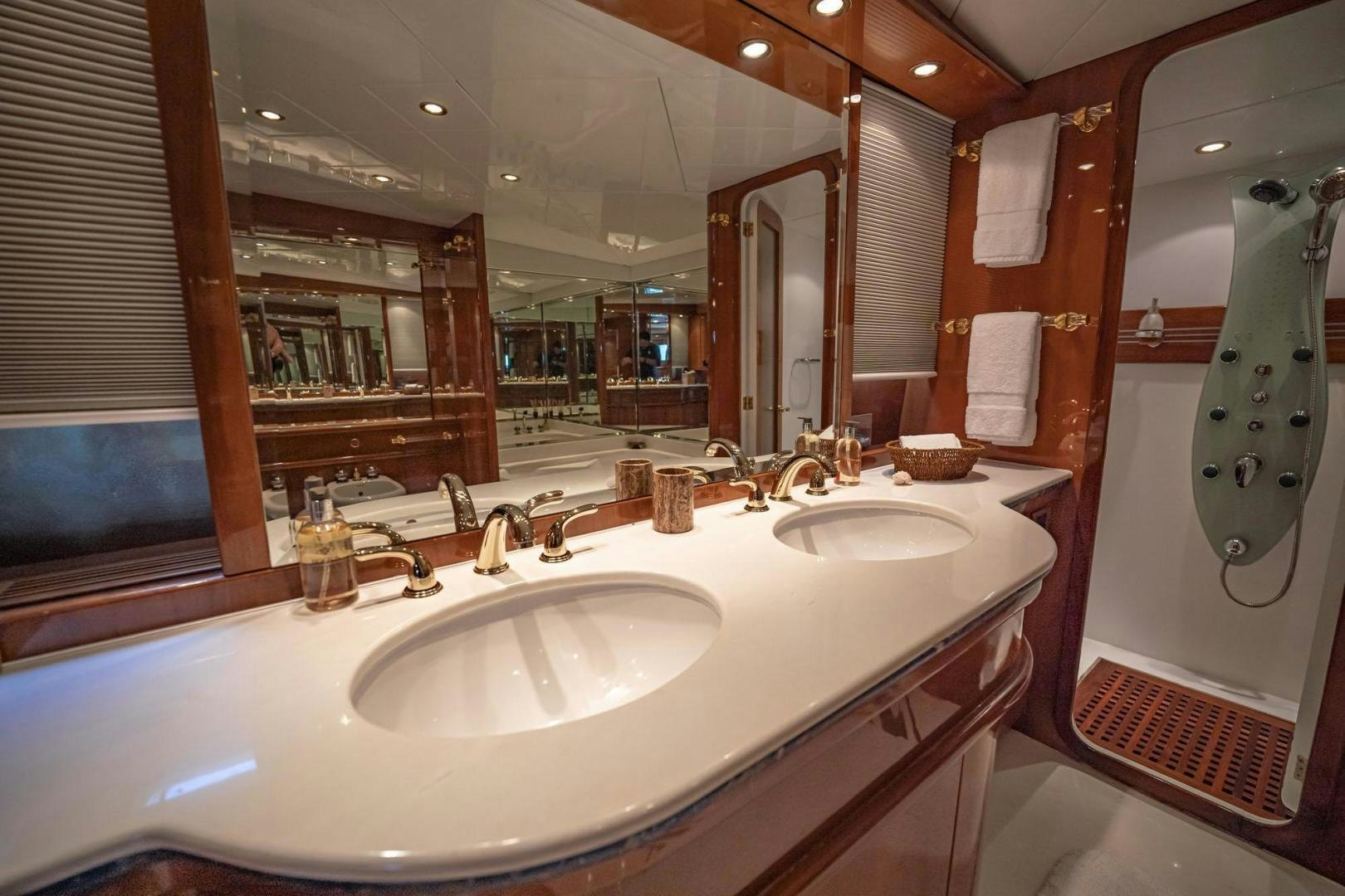 a bathroom with two sinks aboard SHALIMAR Yacht for Sale