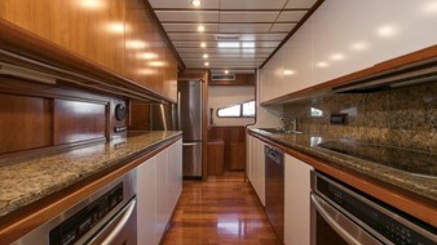 MAMBO Yacht MAMBO Yacht