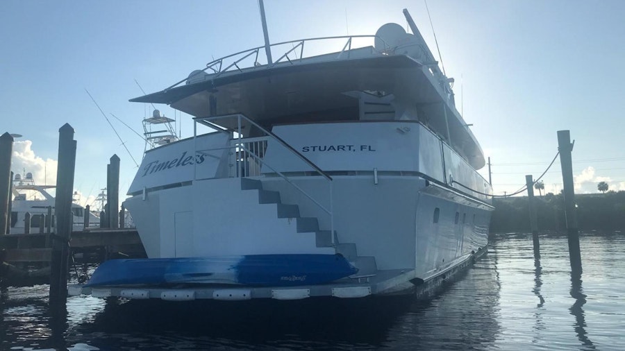 Timeless Yacht Timeless Yacht