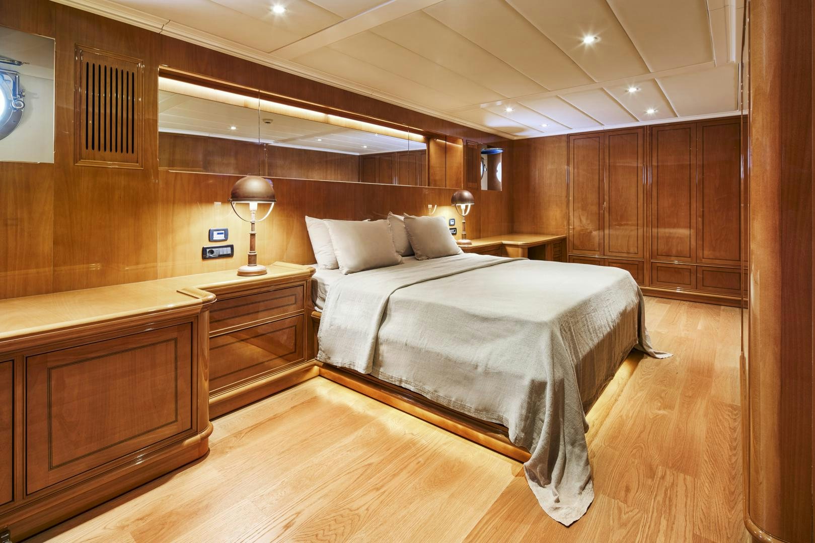 a room with a bed and a desk aboard OLDE SALT Yacht for Sale