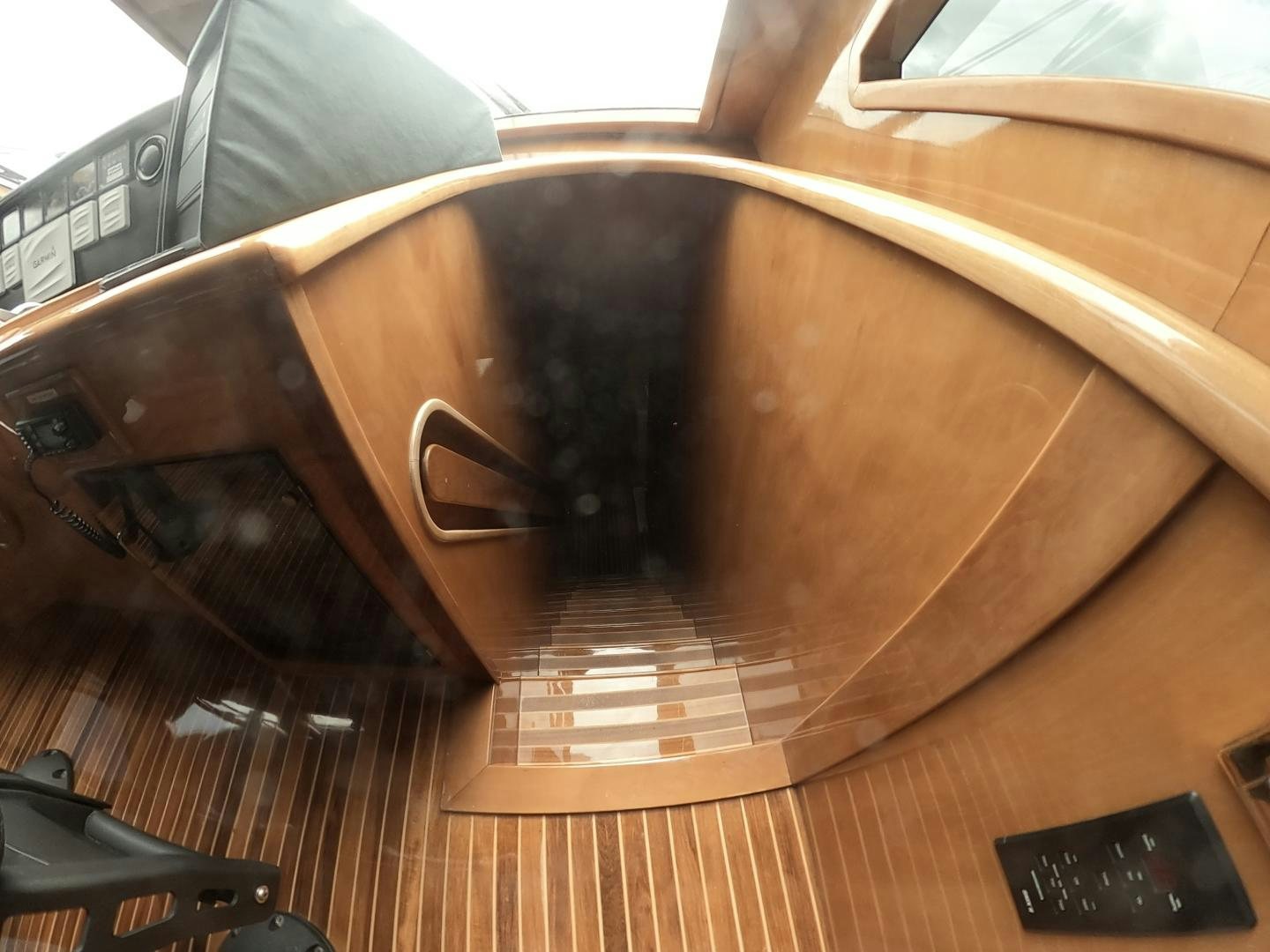 a brown box with a hole in it aboard SEAS THE DAY Yacht for Sale