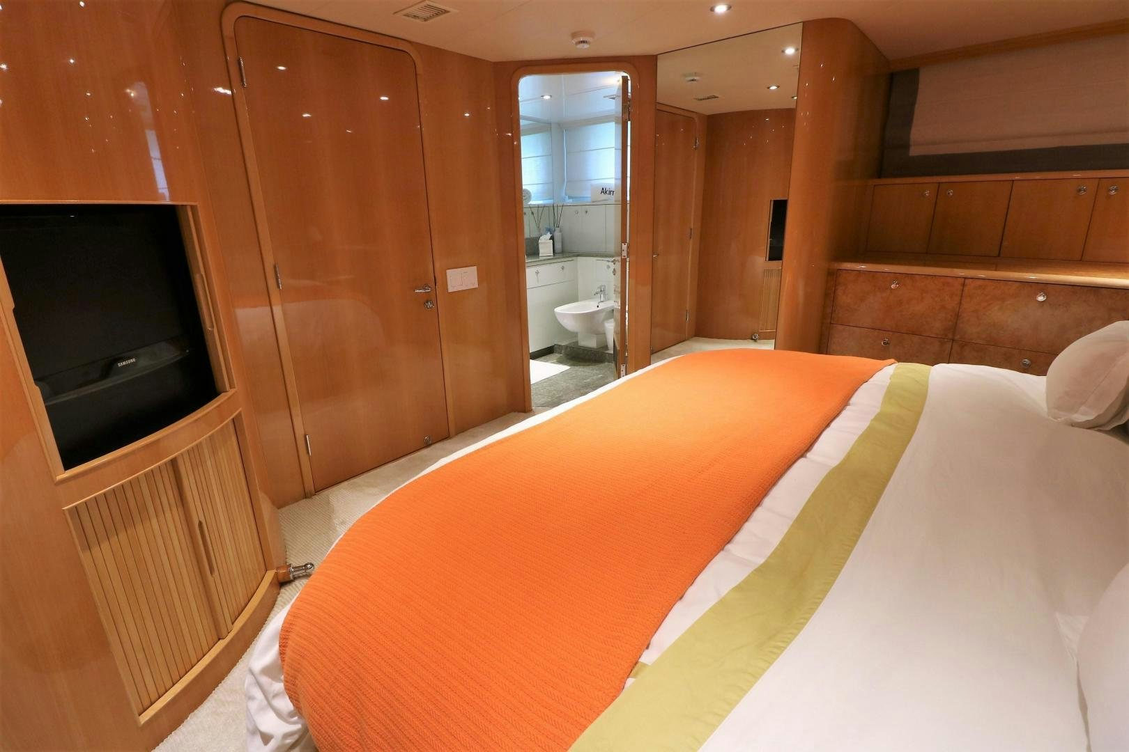 a hotel room with a bed aboard No Name Yacht for Sale