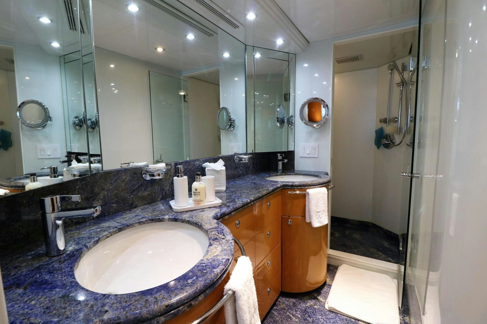 a bathroom with a large sink aboard No Name Yacht for Sale