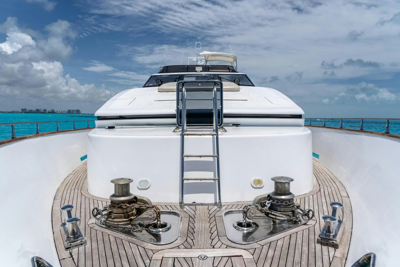 a white machine on a boat aboard EL CAPRICHO Yacht for Sale