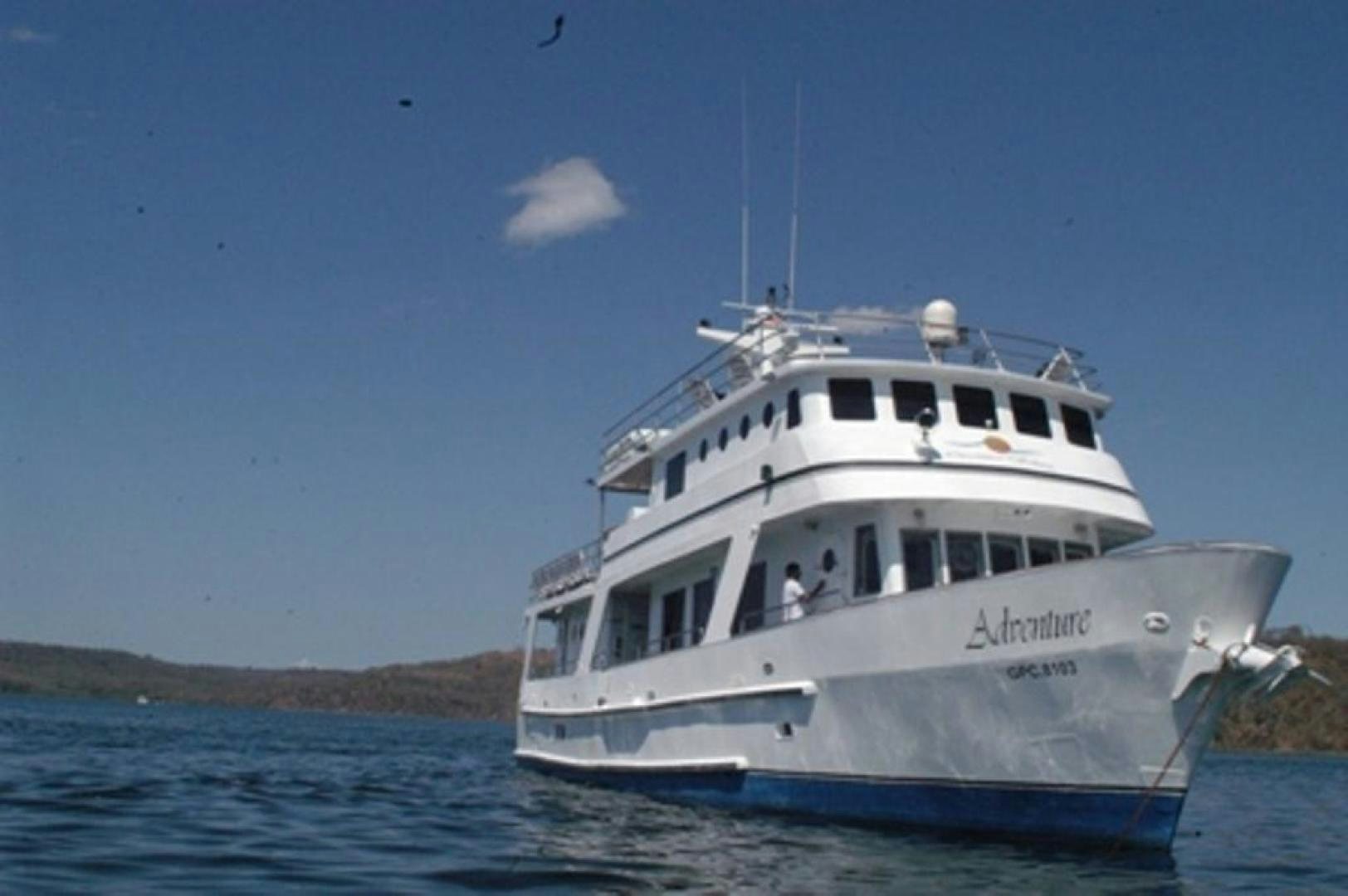 Watch Video for No Name Yacht for Sale