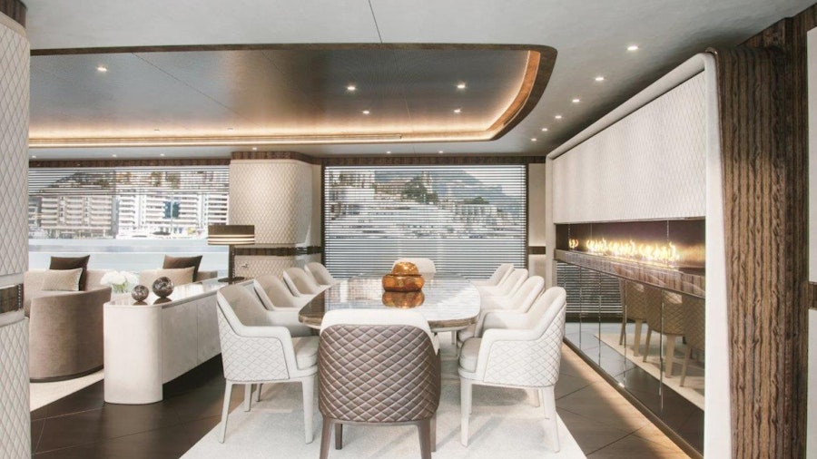 G 300 Yacht G 300 Yacht