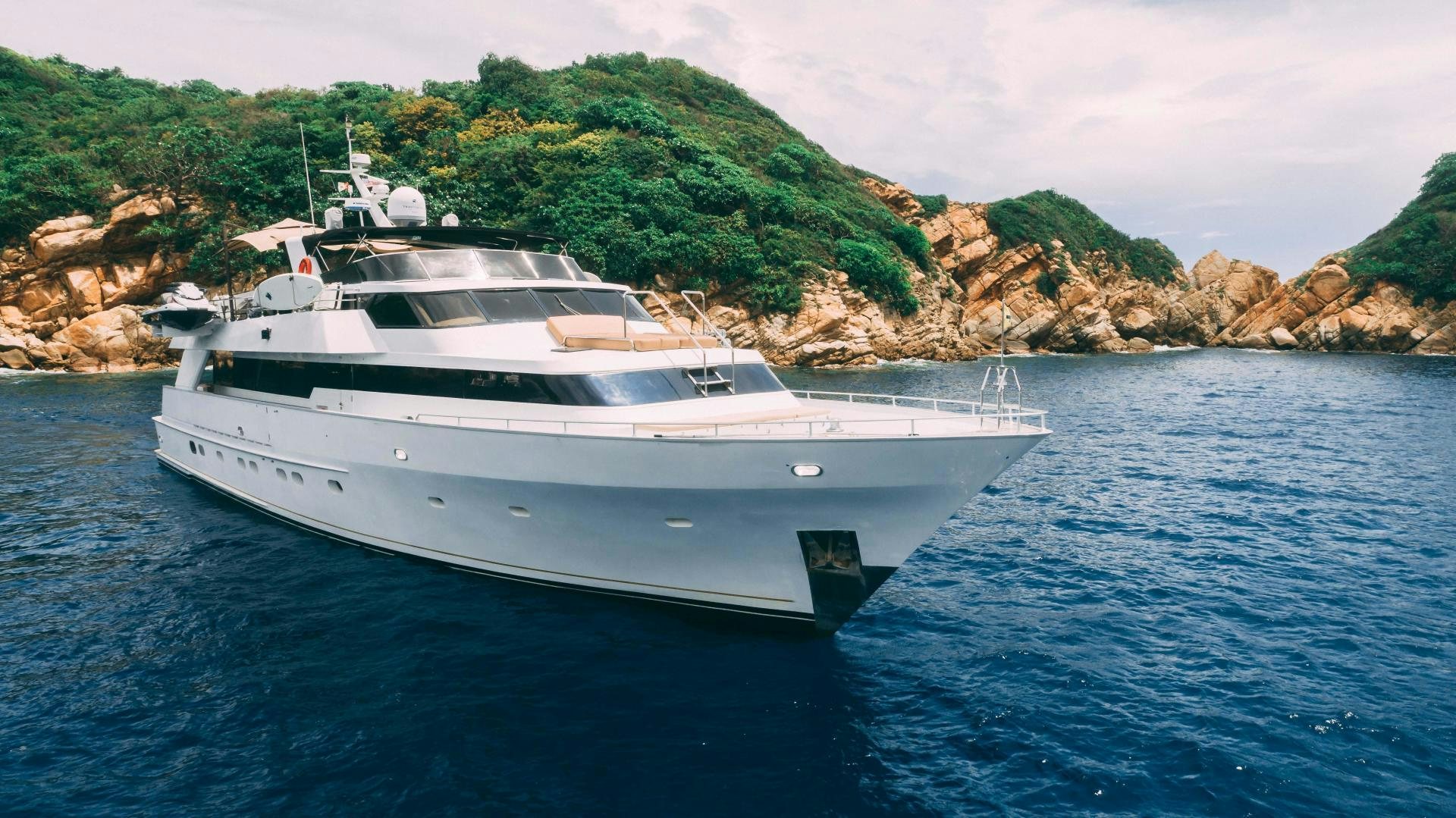 a white yacht on the water aboard MARAZUL Yacht for Sale