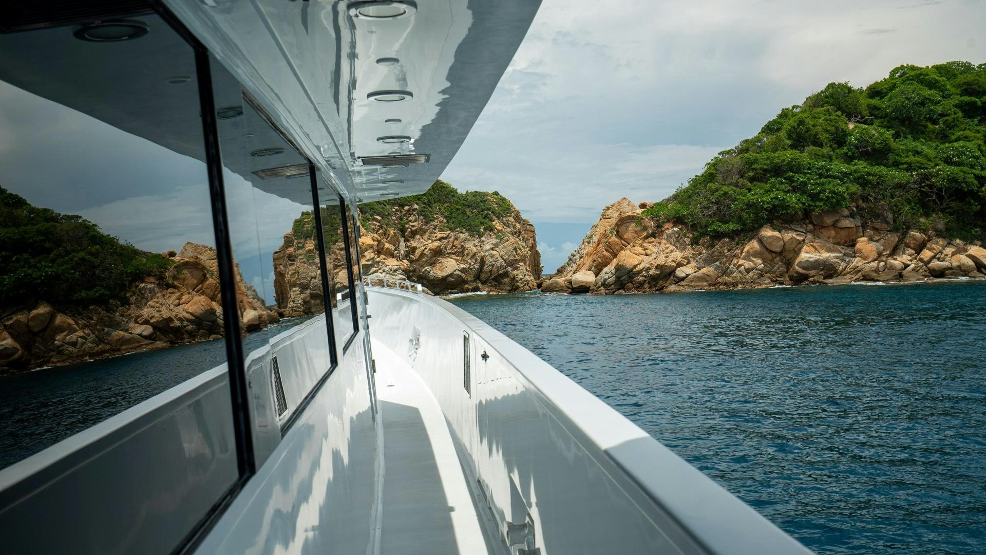 a boat on the water aboard MARAZUL Yacht for Sale