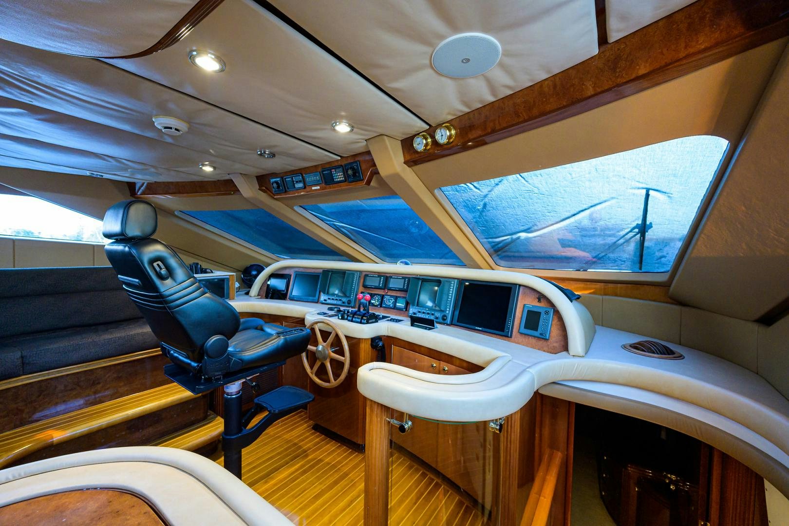 inside of a boat aboard MY DESTINY Yacht for Sale