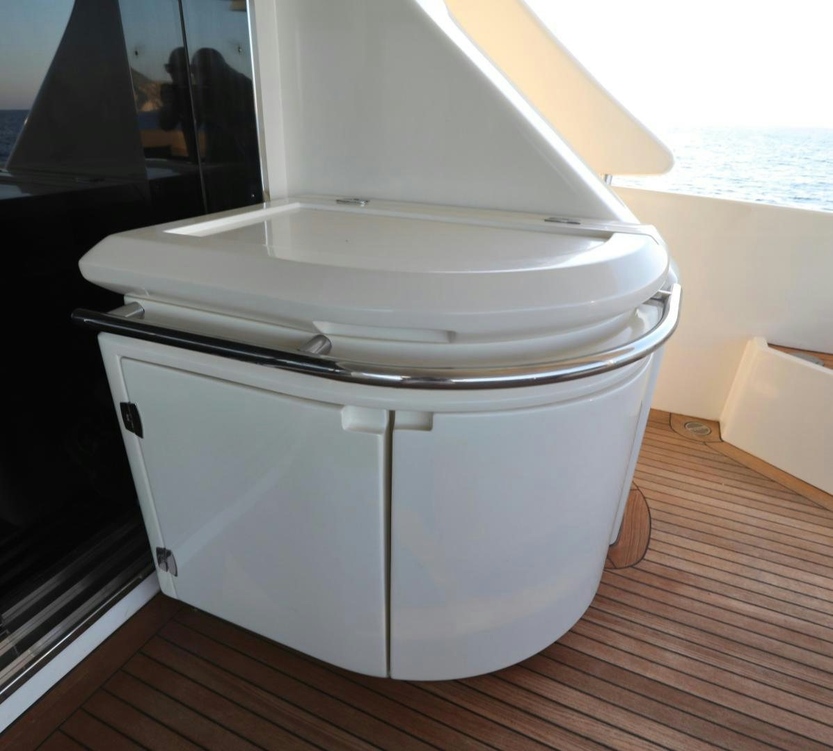 a white rectangular object with a lid aboard ANDREIKA Yacht for Sale