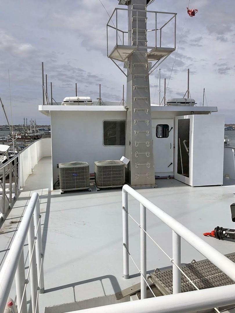 a metal tower on a deck aboard CARE BEAR Yacht for Sale