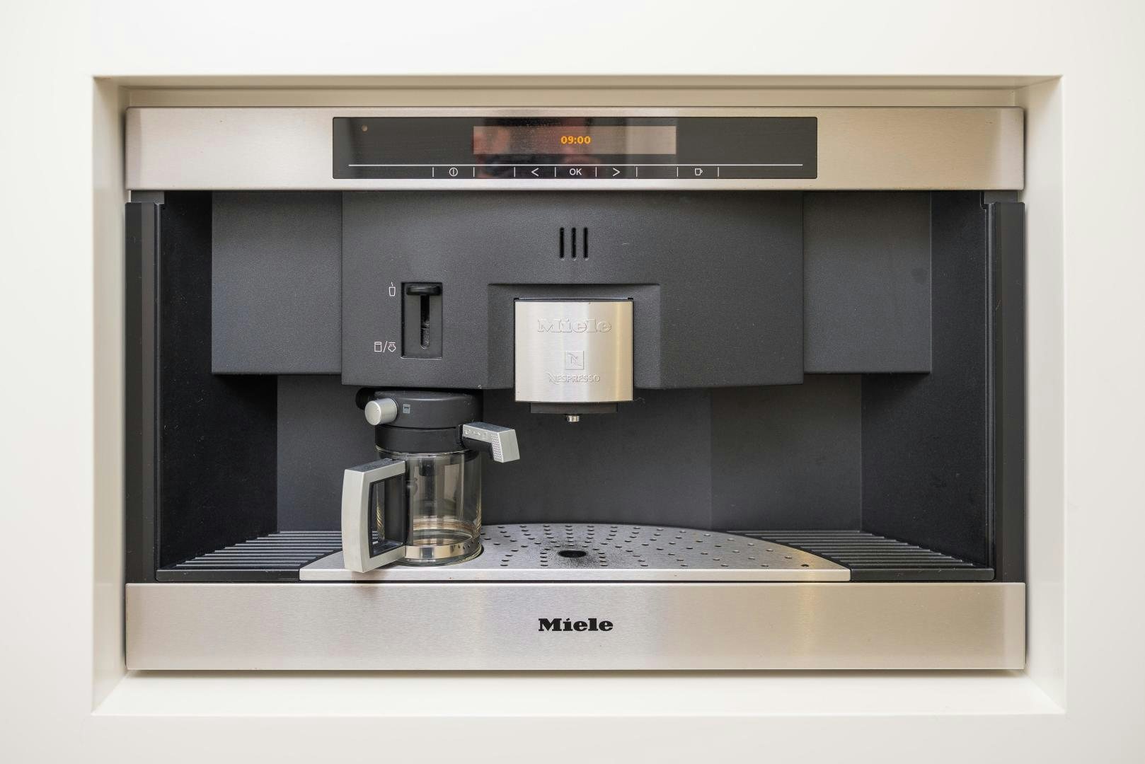 a microwave oven with a coffee maker aboard ZAPHIRA Yacht for Sale