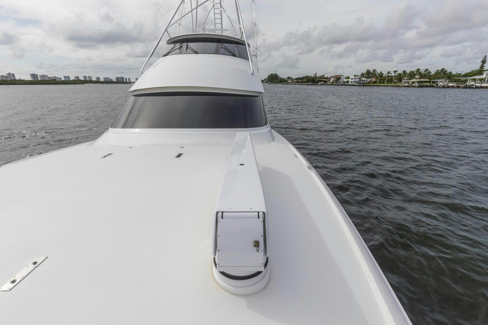 a white boat in the water aboard BELLA DONA DI Yacht for Sale