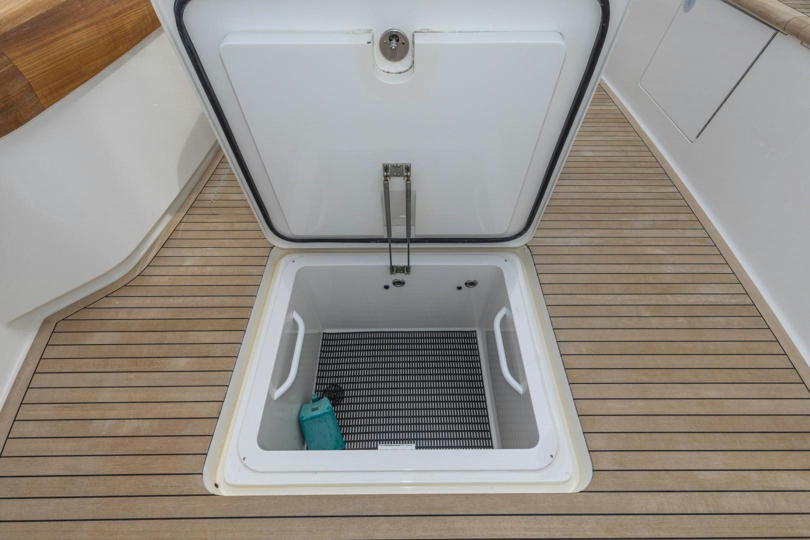 a white toaster oven aboard BELLA DONA DI Yacht for Sale