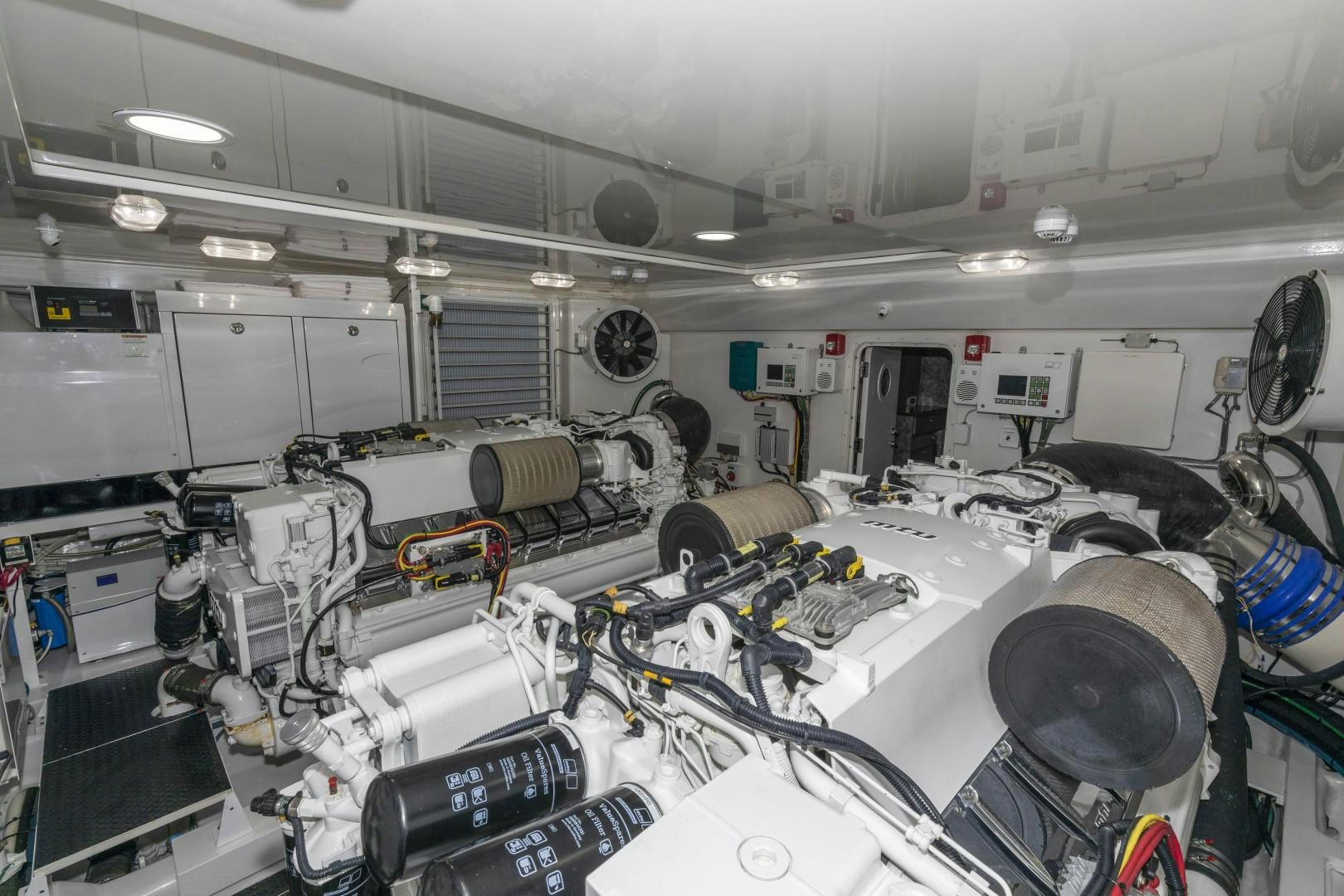 a room full of machines aboard BELLA DONA DI Yacht for Sale