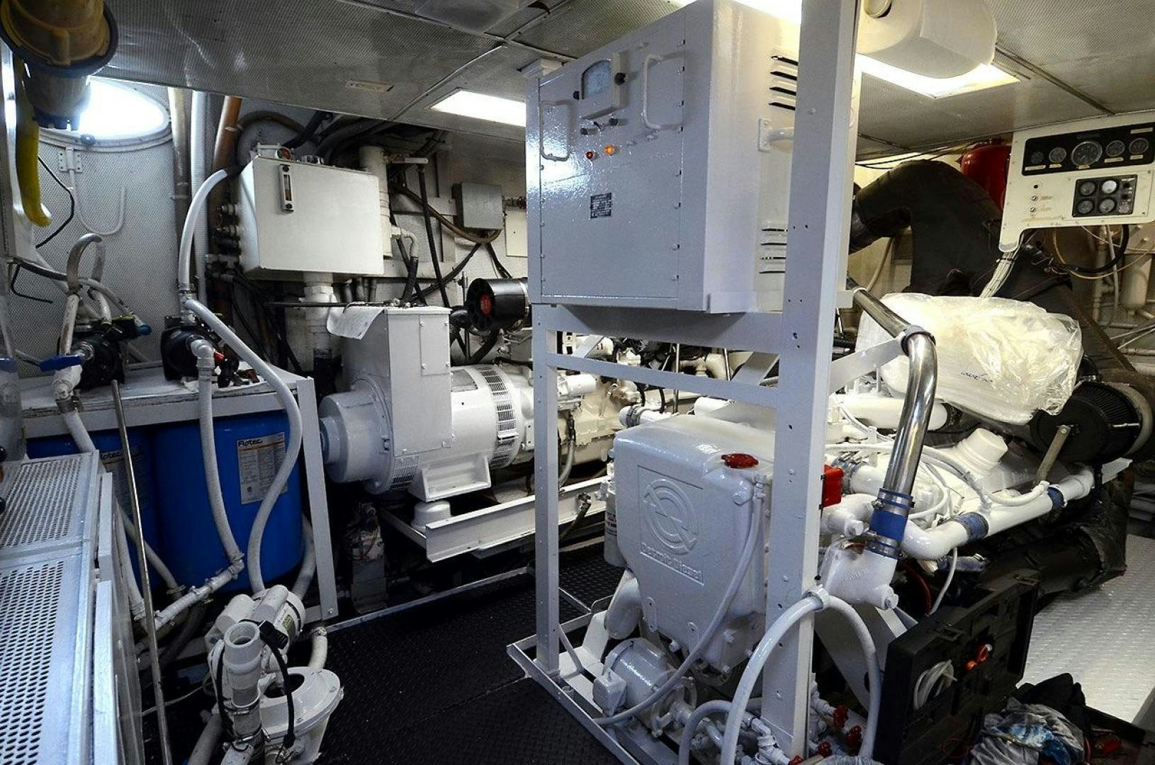 a room with machinery aboard GOLDEN GIRL Yacht for Sale