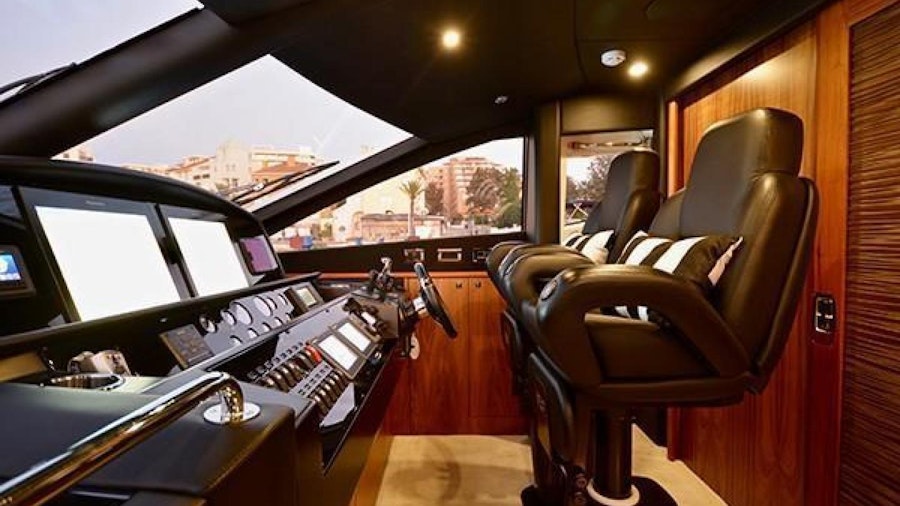 EXIMIUS Yacht EXIMIUS Yacht