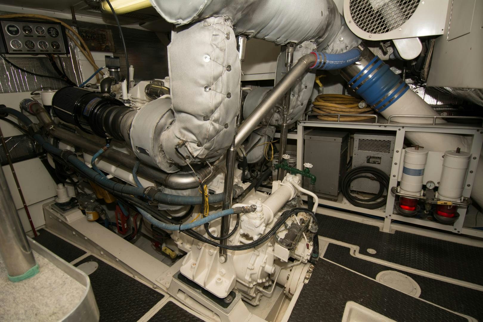 a machine with a large metal cylinder aboard WHISKEY DAWN Yacht for Sale