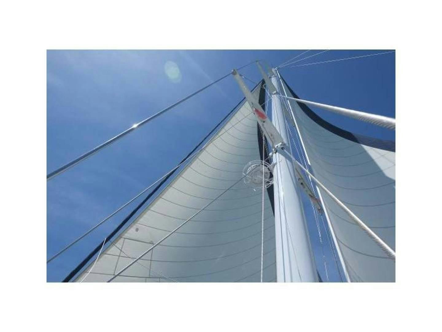 diagram aboard ARIA Yacht for Sale