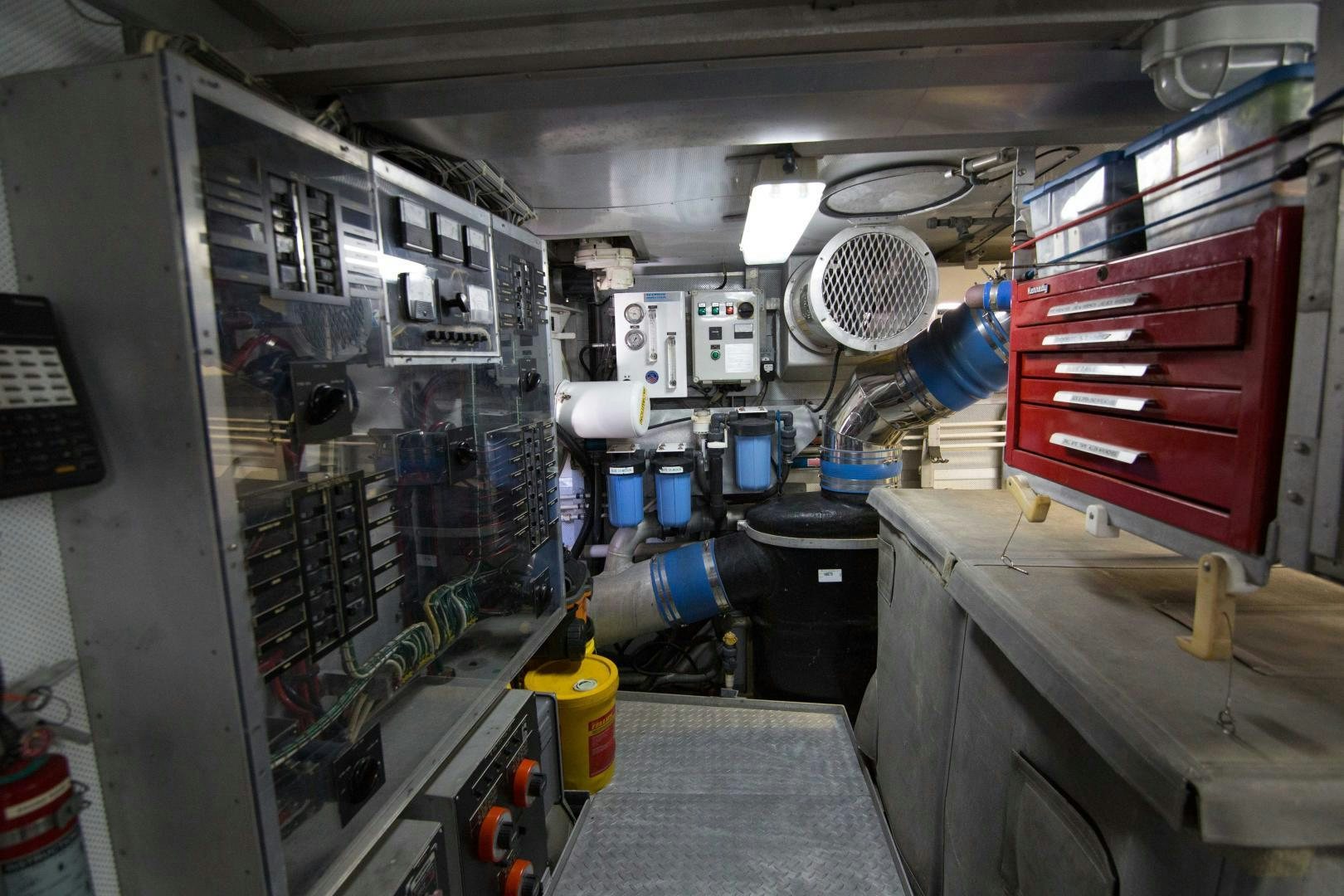 a room with machinery and equipment aboard ROAMIN' HOLIDAY Yacht for Sale