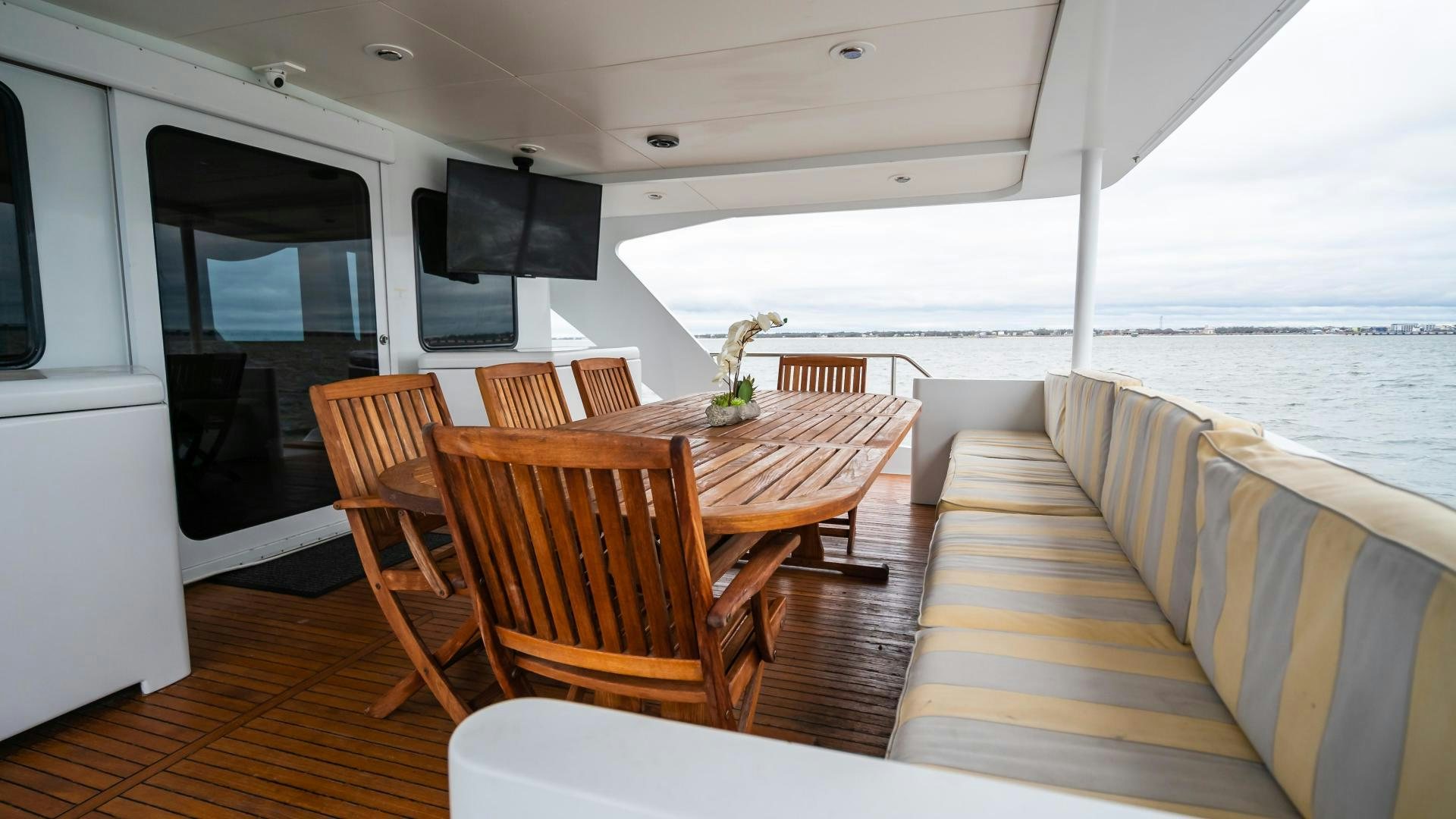 a dining table on a boat aboard COME MONDAY Yacht for Sale