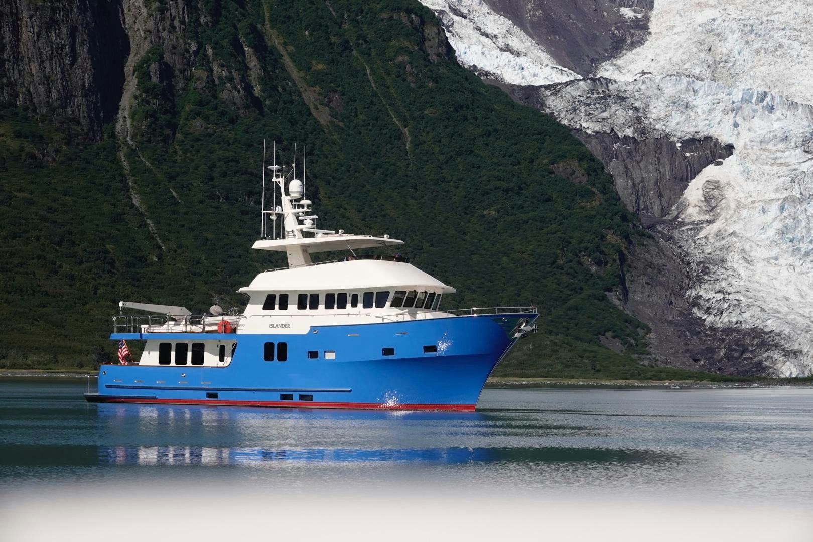 a boat in the water aboard ISLANDER Yacht for Sale