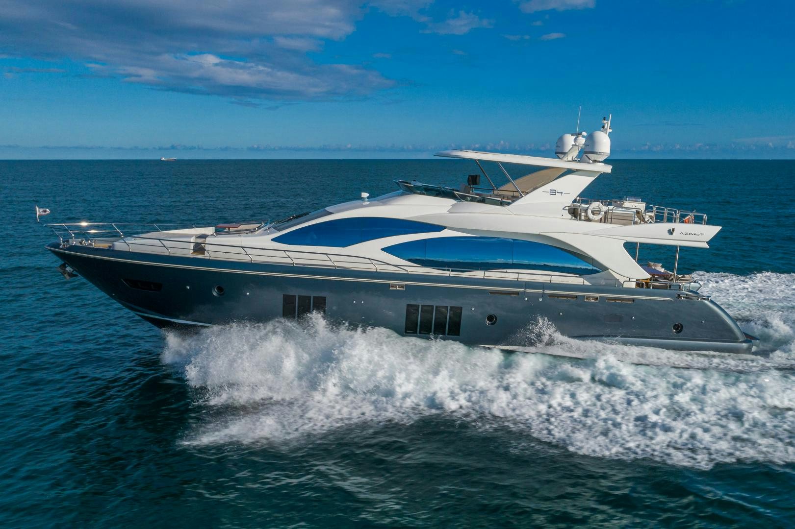 a boat splashing in the water aboard NO NAME Yacht for Sale